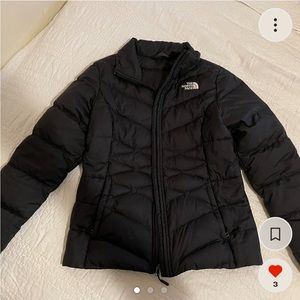 The North face black puffer jacket 550